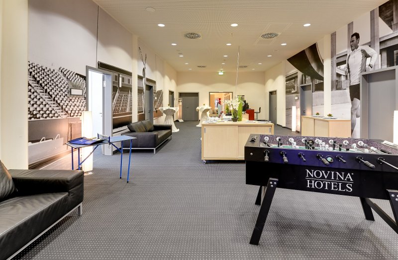 Novina hotel herzogenaurach lobby2