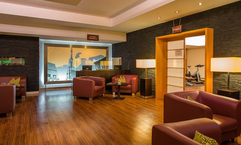 Novina hotel suedwestpark nuernberg lobby